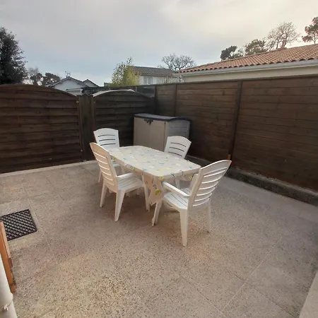 度假居 Maison A 600 M De La